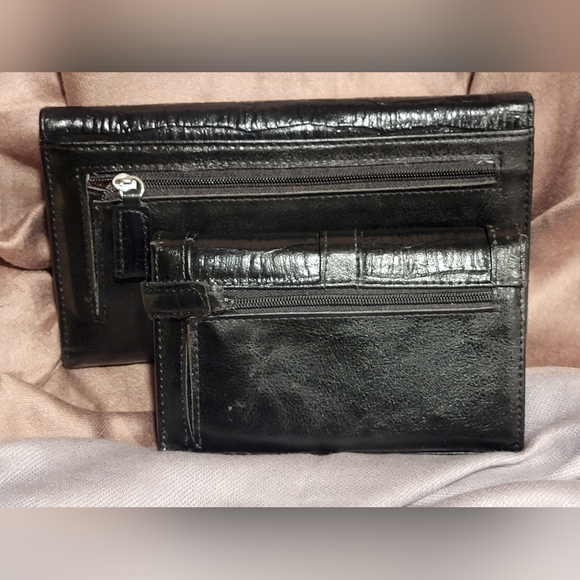 Decorative Metal Trifold Wallet and Credit Card Wallet - Picture 3 of 16